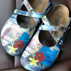 Birkenstock Birkis size 10 double strap sandals